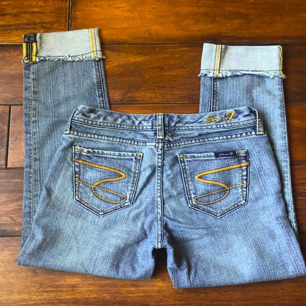 Seven7 Cuffed Capri Jeans size 26